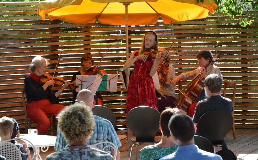 Die Geigenbühne ist&nbsp;eröffnet