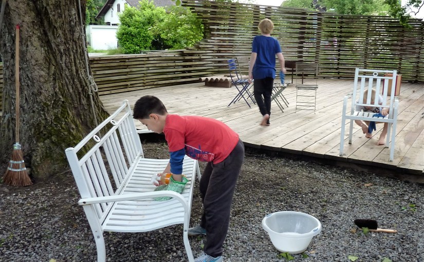 Die Geigenbühne wird&nbsp;geputzt!