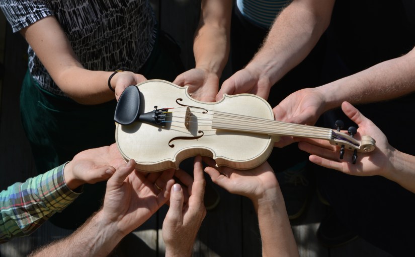 Fiddle race – eine Kinderbratsche in 80&nbsp;Stunden